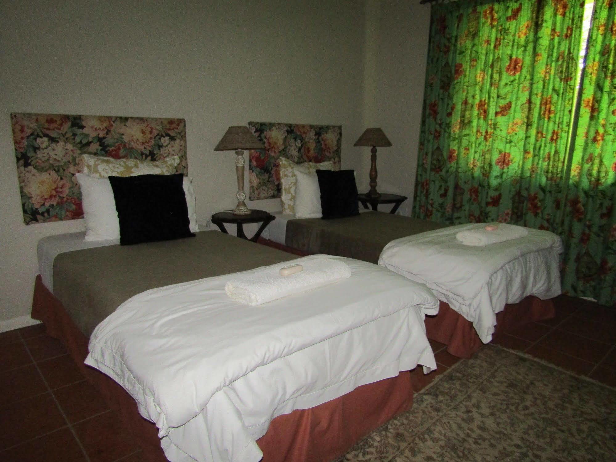 Sugar Hill Manor Hotel Eshowe Exterior photo